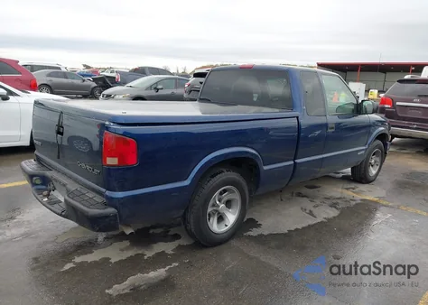1999 Chevrolet S-10 Ls из США, поврежденный, VIN 1GCCS19XXX8199082
